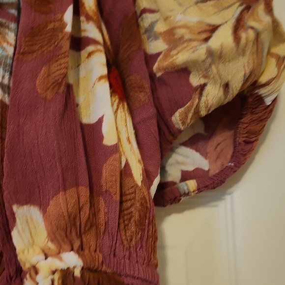 Maurices Mauve Floral Puff-Sleeve Peasant Blouse - Picture 7 of 7